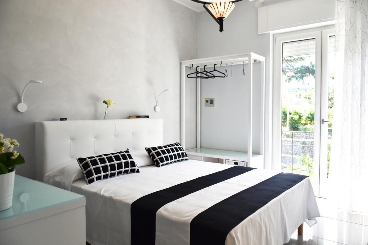Costantino Suites Sorrent Exterior foto